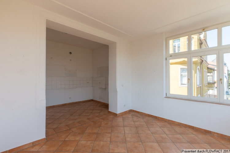 Blick aus dem Erker in die Küche