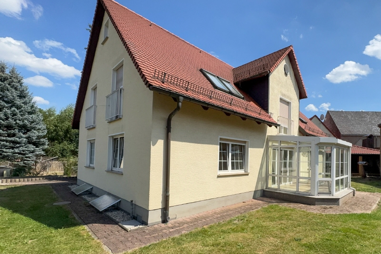 Zweifamilienhaus Rückseite