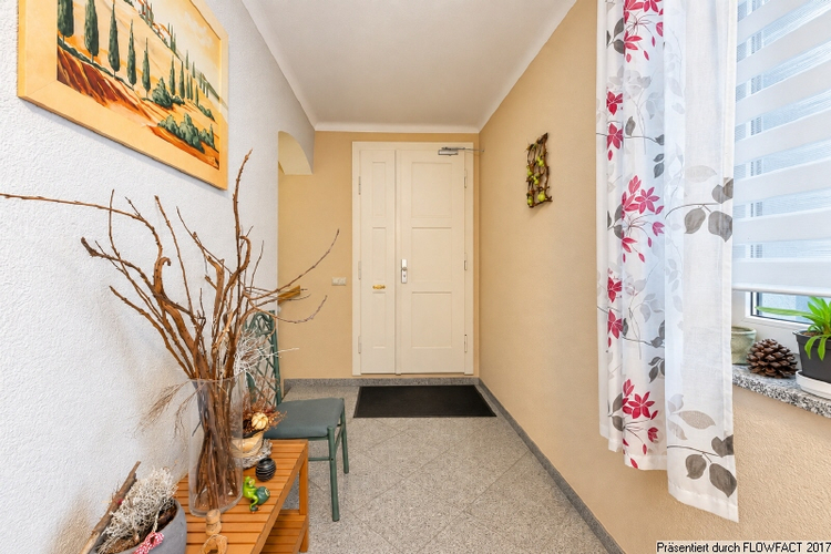 Eingang Einliegerwohnung Obergeschoß
