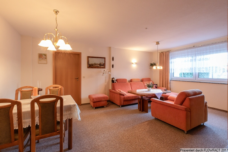 Wohnzimmer Einliegerwohnung Obergeschoß