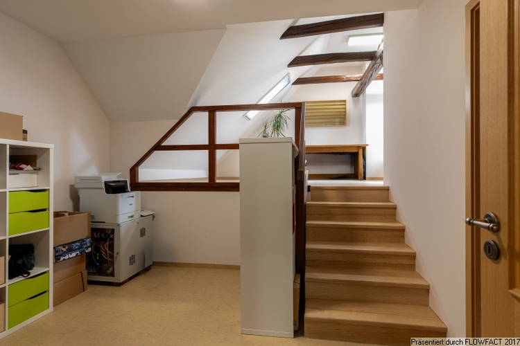 Verbindungszimmer