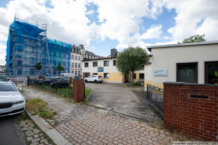 geschlossene Bebauung  vis a vis an der Dresekestraße
