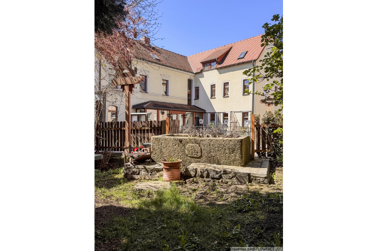 Ansicht aus dem Gartenbereich
